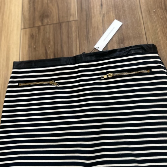 Sanctuary womens Striped Skirt size medium NWT - Picture 3 of 5